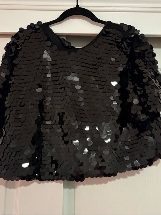 Tops - Black Sequin Crop Top
